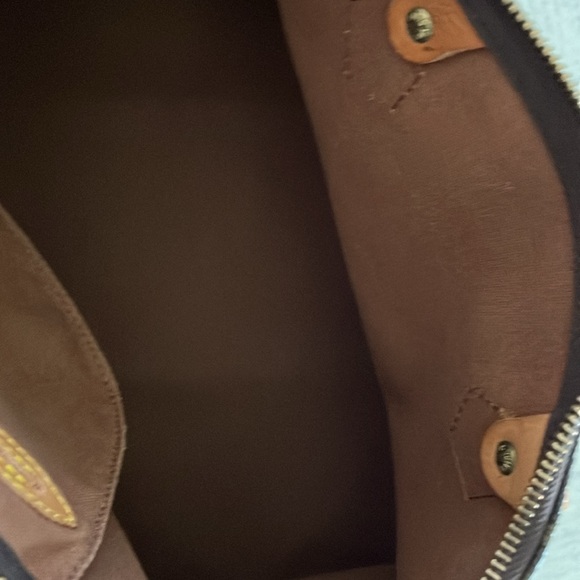 Large Speedy - Picture 5 of 7